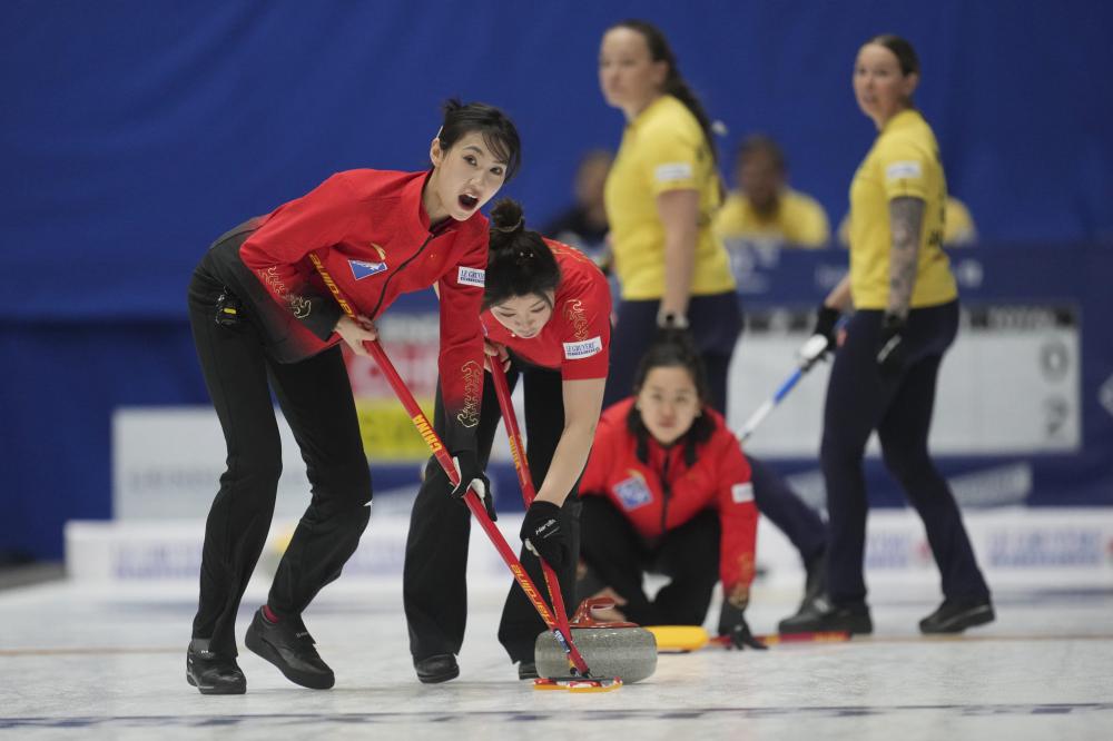 索尔斯克亚：02年欧冠半决赛我错失绝佳机会，基恩见我就提它